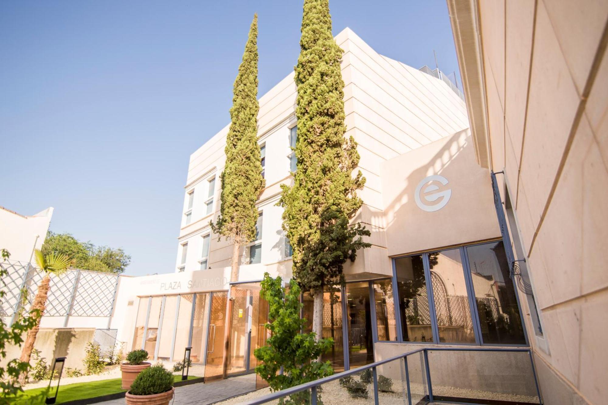 Apartamentos Plaza De Santiago - Estudios Turisticos - 1 Llave Пинто Экстерьер фото