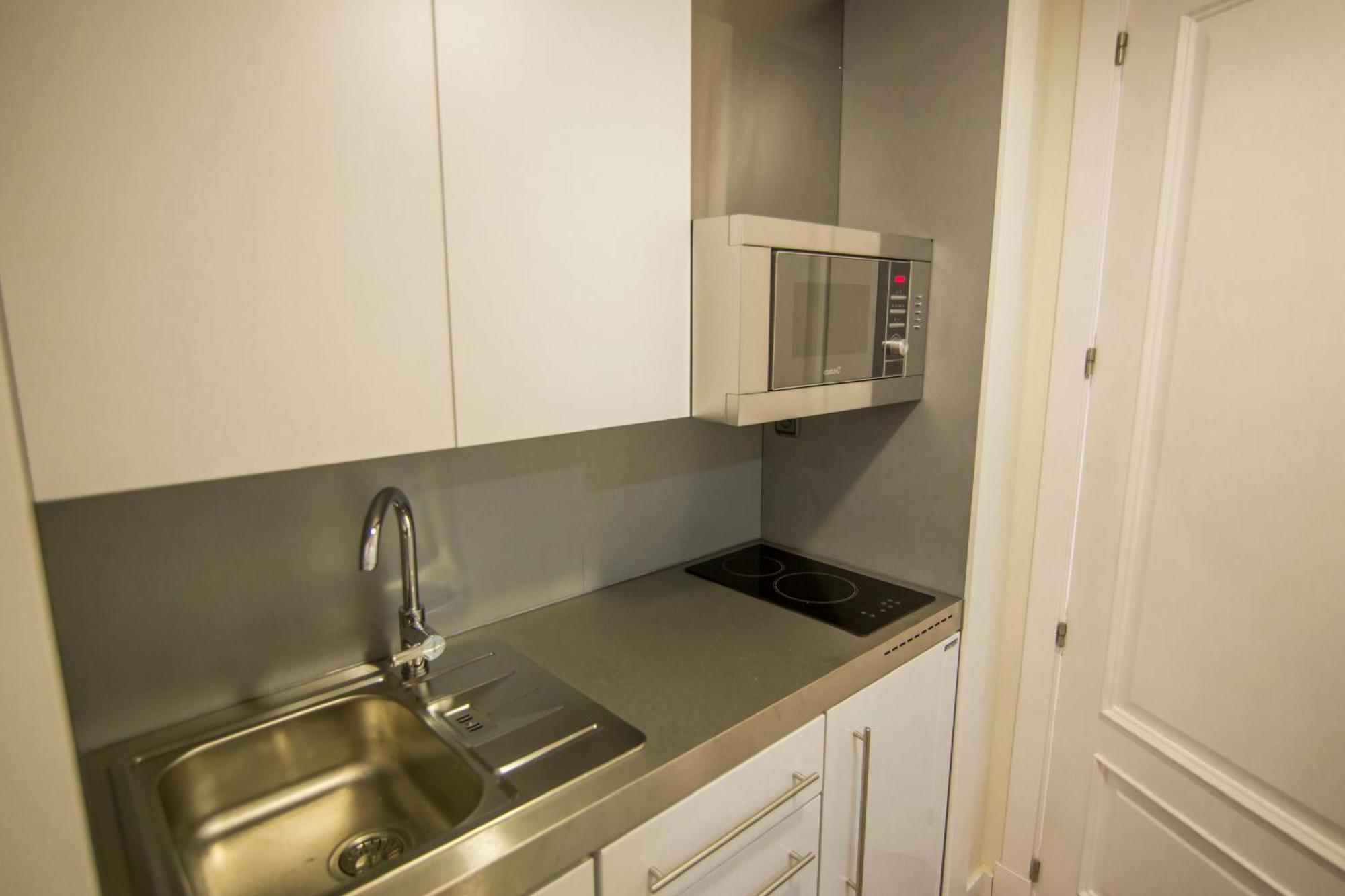 Apartamentos Plaza De Santiago - Estudios Turisticos - 1 Llave Пинто Экстерьер фото