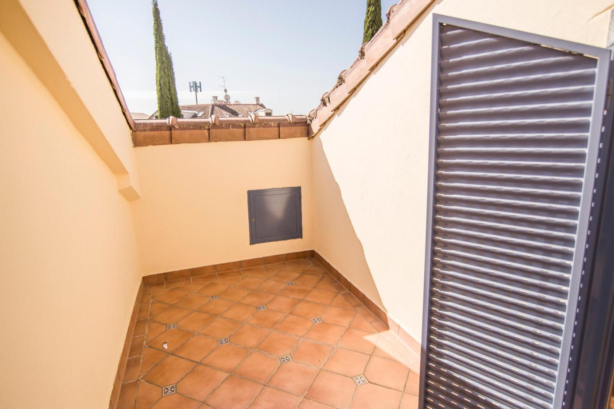Apartamentos Plaza De Santiago - Estudios Turisticos - 1 Llave Пинто Экстерьер фото