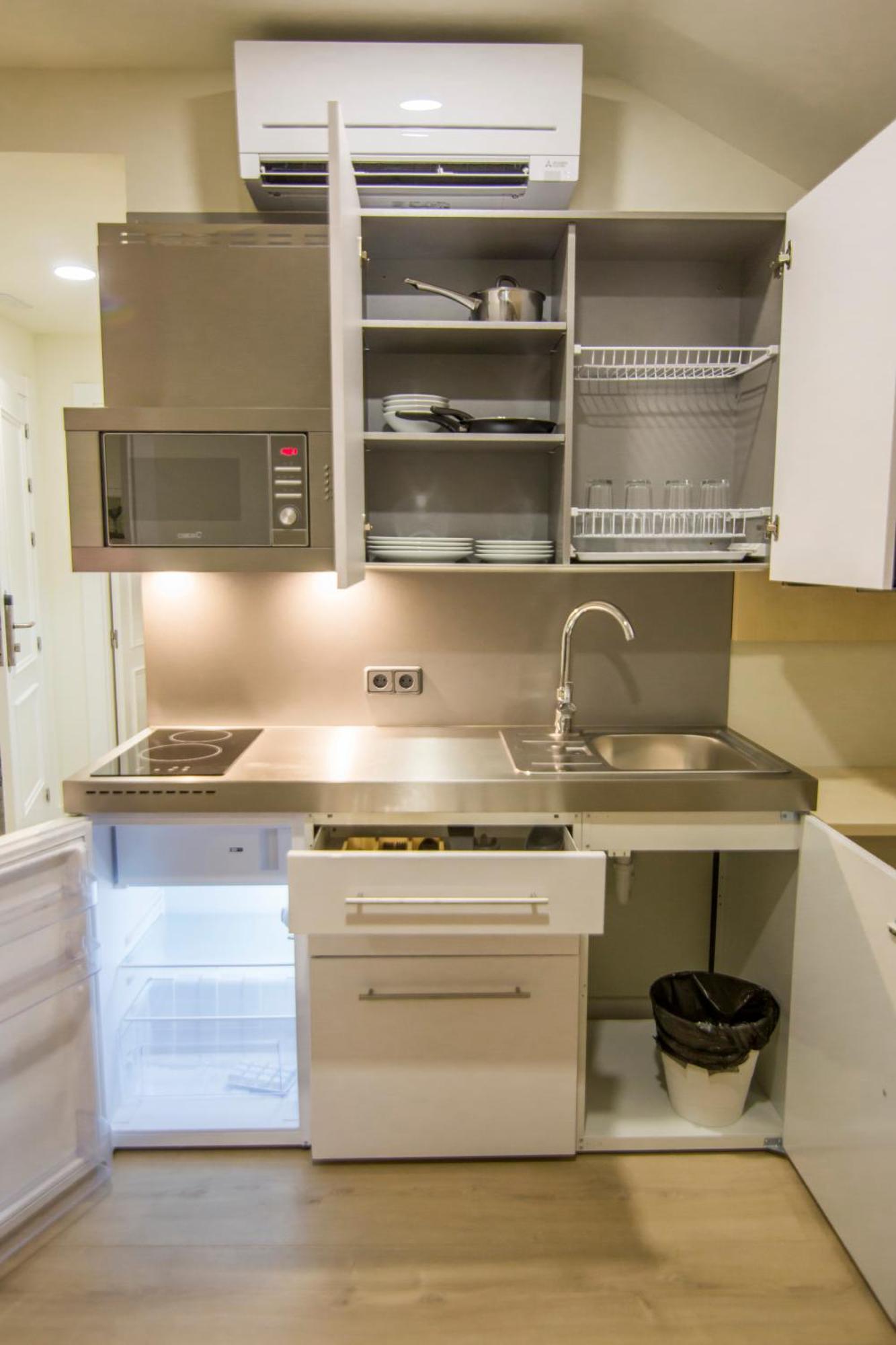 Apartamentos Plaza De Santiago - Estudios Turisticos - 1 Llave Пинто Экстерьер фото